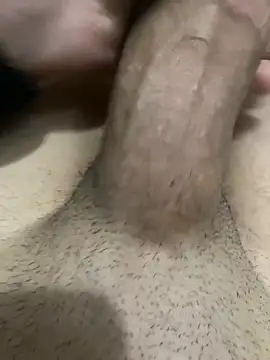 Snapshot of alex-riadh chatting on 01.11.25 alex-riadh online show from 01.11.25