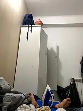 Snapshot of alex-riadh chatting on 01.11.26 alex-riadh online show from 01.11.26