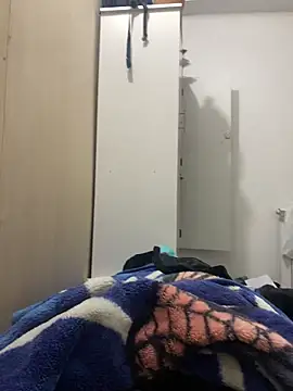 Snapshot of alex-riadh chatting on 02.01.26 alex-riadh online show from 02.01.26