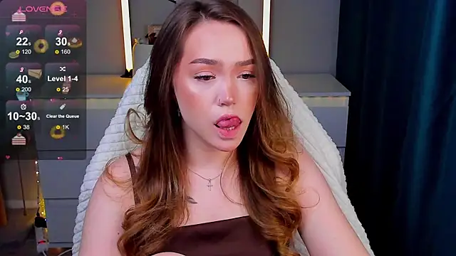 Snapshot of Evia_r0se chatting on 03.08.26 Evia r0se online show from 03.08.26