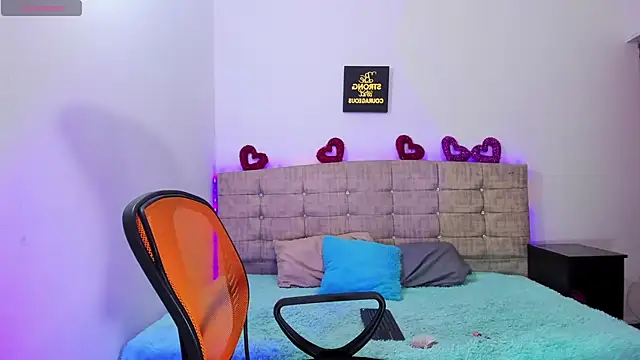 Catherine summer1 online show from 10.21.25