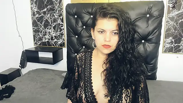 Snapshot of scarlett_w0lf chatting on 01.21.25 scarlett w0lf online show from 01.21.25