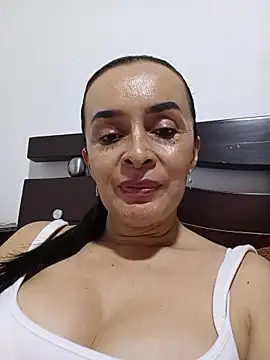 Samantha Sullivan  online show from 02.06.26