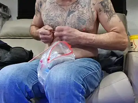 overaveragefreak4you online show from 02.10.25