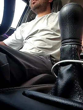 Snapshot of 77fuckerboy_ chatting on 09.13.25 77fuckerboy online show from 09.13.25