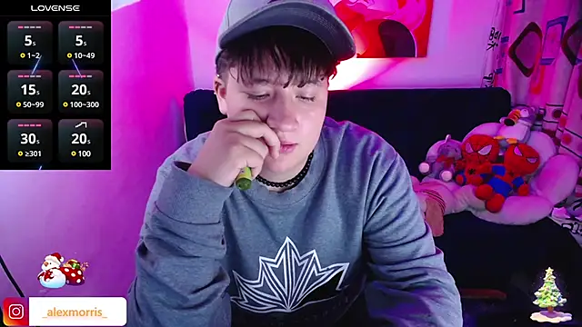 Snapshot of _AlexMorris chatting on 12.05.24 AlexMorris online show from 12.05.24