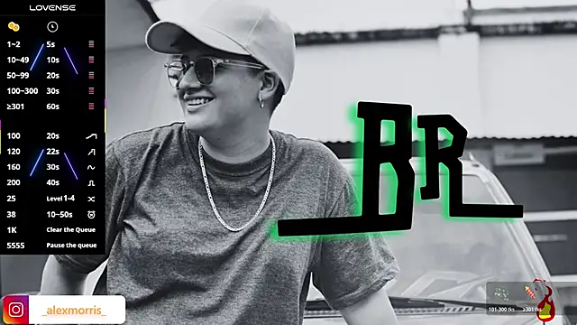 Snapshot of _AlexMorris chatting on 12.23.25 AlexMorris online show from 12.23.25