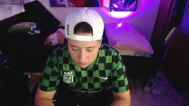  AlexMorris online show from 04.11.26