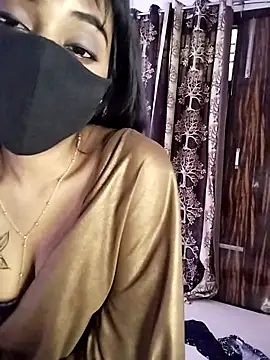 Snapshot of Sexy_eye-19 chatting on 10.23.25 Sexy eye-19 online show from 10.23.25