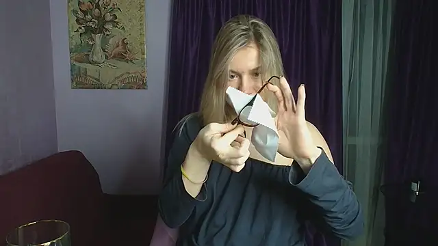 TaylorBre online show from 12.20.24