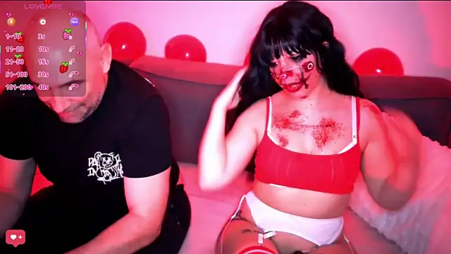 Snapshot of Angel-Devil666 chatting on 10.27.25 Angel-Devil666 online show from 10.27.25