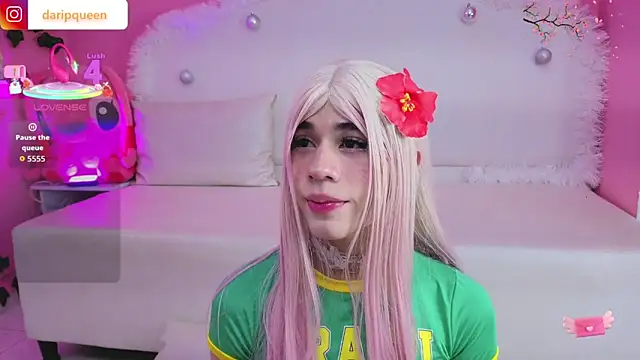 DaripQueen online show from 11.24.25