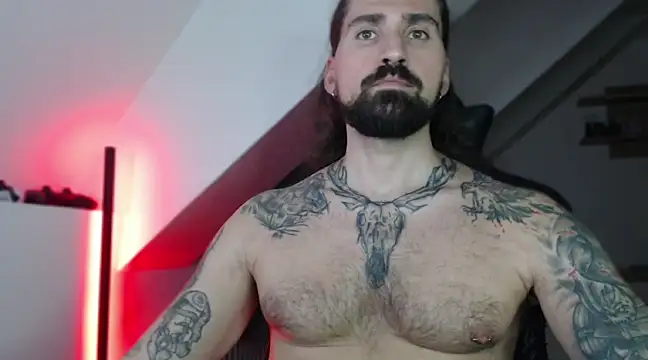 Snapshot of MateoHunk chatting on 12.10.24 MateoHunk online show from 12.10.24