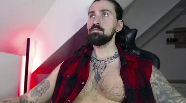 Snapshot of MateoHunk chatting on 12.30.24 MateoHunk online show from 12.30.24