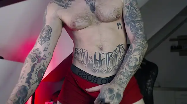 Snapshot of MateoHunk chatting on 01.03.25 MateoHunk online show from 01.03.25