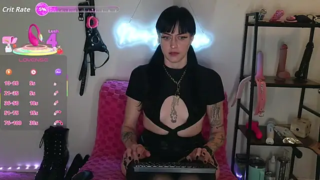 Snapshot of ninaparadisa chatting on 02.12.26 ninaparadisa online show from 02.12.26