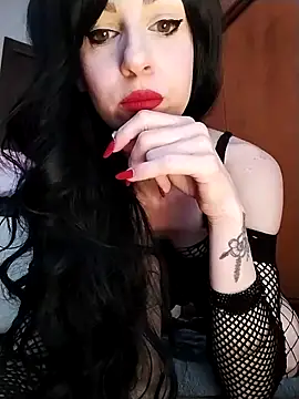 Snapshot of dahlia_82 chatting on 04.22.26 dahlia 82 online show from 04.22.26