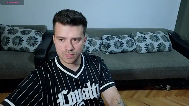 JohnnyStepBro online show from 06.20.26