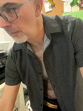 MaxVain online show from 11.24.25