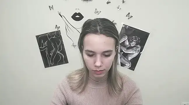 Snapshot of _StAcY chatting on 12.22.24  StAcY online show from 12.22.24