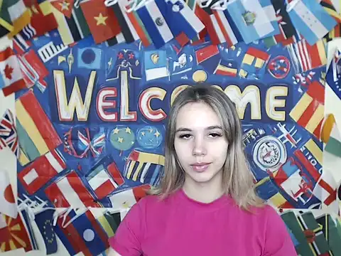 Snapshot of _StAcY chatting on 09.19.25  StAcY online show from 09.19.25