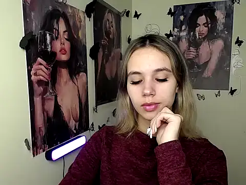 Snapshot of _StAcY chatting on 10.01.25  StAcY online show from 10.01.25