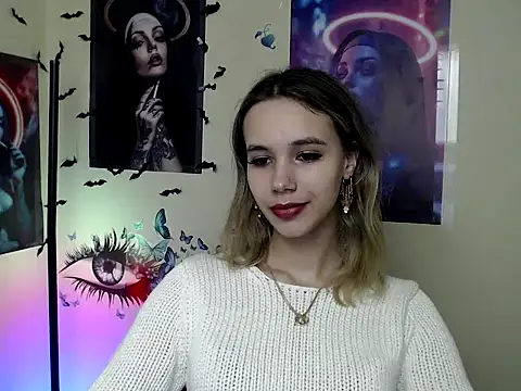 Snapshot of _StAcY chatting on 10.13.25  StAcY online show from 10.13.25