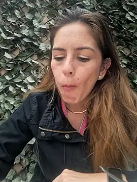 Snapshot of Hanny_24 chatting on 03.15.25 Hanny 24 online show from 03.15.25