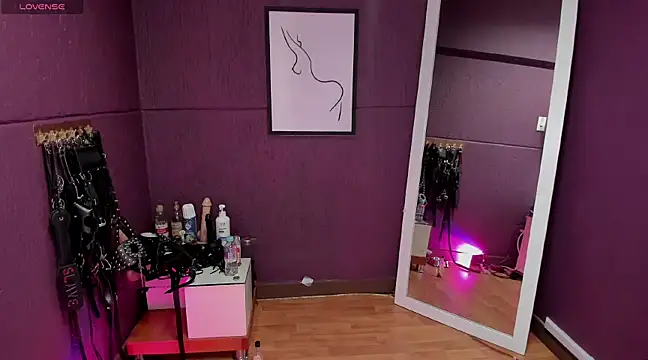 Snapshot of julietta_escobar chatting on 02.03.25 julietta escobar online show from 02.03.25