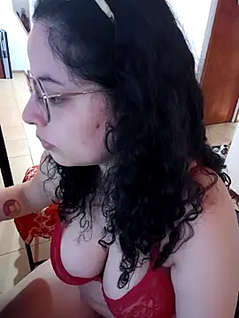 Snapshot of babyluna939 chatting on 11.04.25 babyluna939 online show from 11.04.25