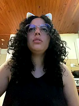 Snapshot of babyluna939 chatting on 11.22.25 babyluna939 online show from 11.22.25