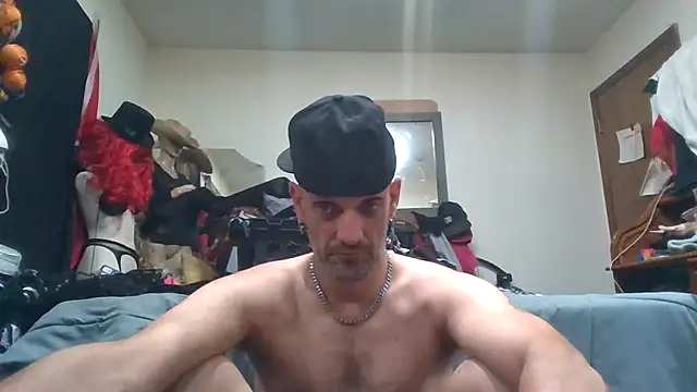 Snapshot of slinginbigD chatting on 07.27.26 slinginbigD online show from 07.27.26