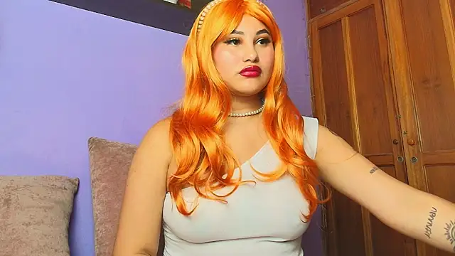 Little Ivy online show from 10.31.25