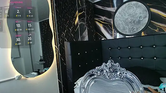 Bruja  Scarlata online show from 09.24.25