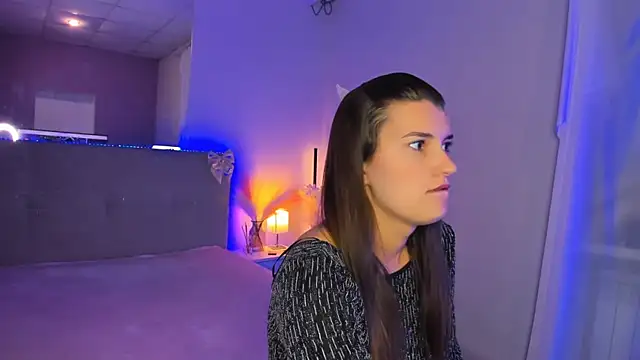 Laura Leee online show from 07.14.26