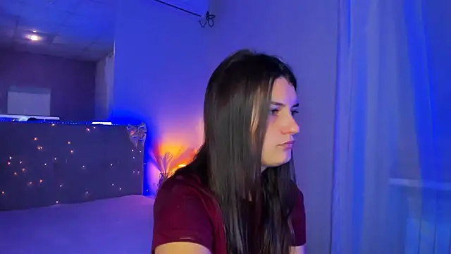 Laura Leee online show from 07.17.26