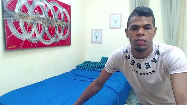 Snapshot of destroys_girls chatting on 03.06.25 destroys girls online show from 03.06.25