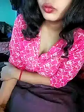 Snapshot of Miss-Siyaa chatting on 12.23.24 Miss-Siyaa online show from 12.23.24