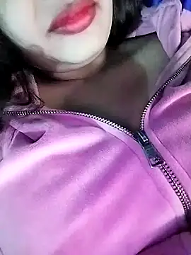 Snapshot of Miss-Siyaa chatting on 01.02.25 Miss-Siyaa online show from 01.02.25