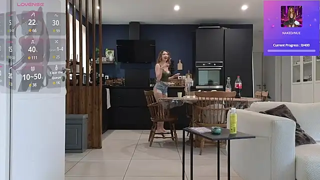 Snapshot of Luxymin34 chatting on 02.10.25 Luxymin34 online show from 02.10.25