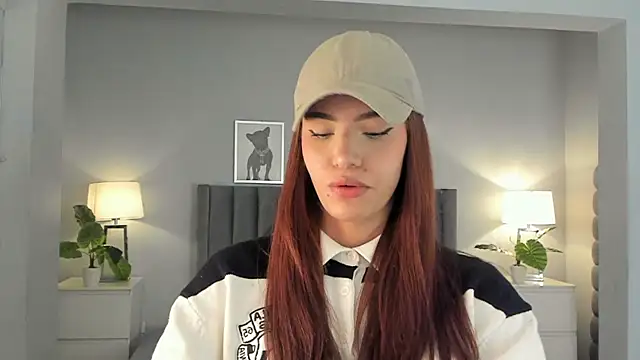 Madie  collins online show from 10.30.25