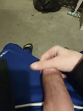 Snapshot of casper0303 chatting on 01.12.25 casper0303 online show from 01.12.25