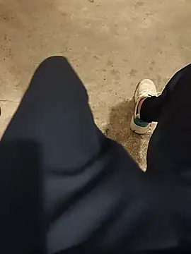 Snapshot of casper0303 chatting on 02.13.25 casper0303 online show from 02.13.25