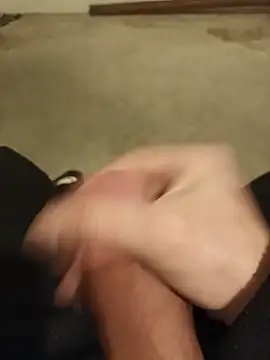 Snapshot of casper0303 chatting on 03.08.25 casper0303 online show from 03.08.25