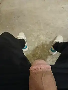 Snapshot of casper0303 chatting on 09.19.25 casper0303 online show from 09.19.25