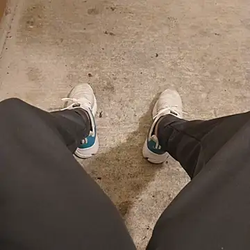 Snapshot of casper0303 chatting on 10.24.25 casper0303 online show from 10.24.25