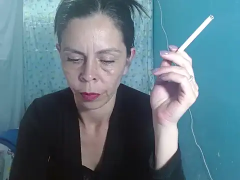 Snapshot of Marilyn_xxxx chatting on 12.22.25 Marilyn xxxx online show from 12.22.25