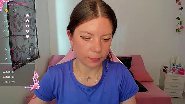 Snapshot of Susana_garcia_ chatting on 12.01.24 Susana garcia  online show from 12.01.24