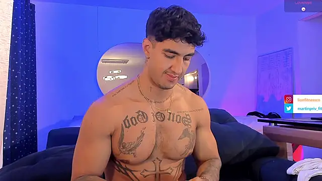 JACOB MARTINS online show from 02.17.25