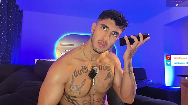 JACOB MARTINS online show from 03.01.25